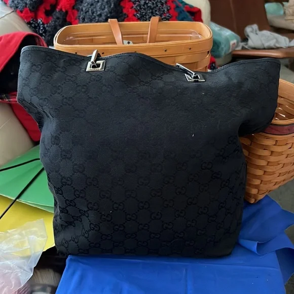 Gucci Tote Satchel - Picture 2 of 10